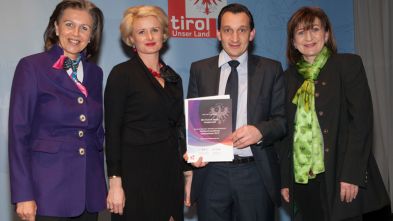 Auszeichnung vom Land Tirol für unser familienfreundliches Unternehmen.